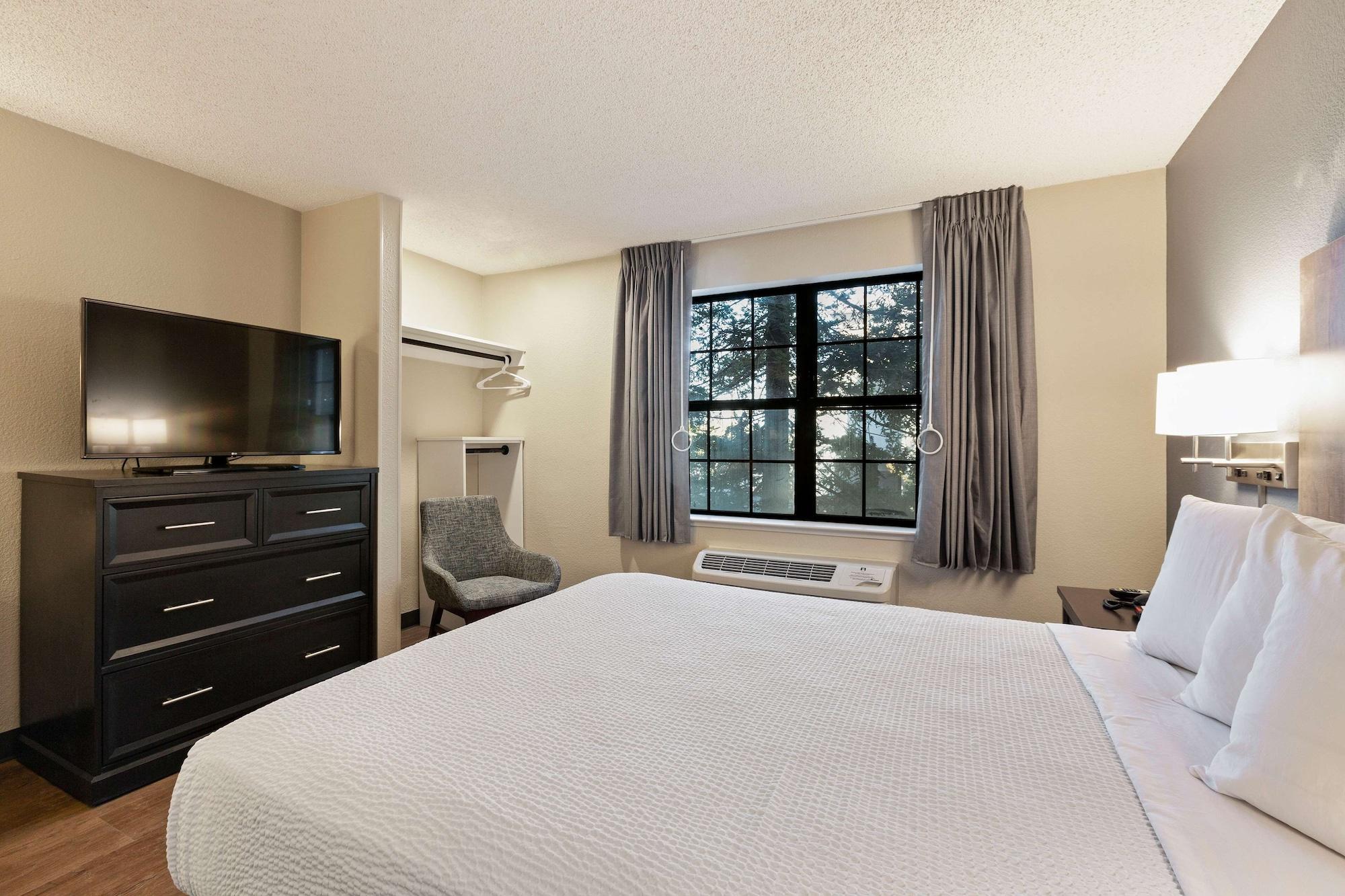 Extended Stay America Premier Suites - Union City - Dyer St Экстерьер фото